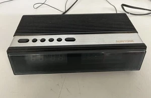 70s Auritone Digital Clock Radio Alarm Working Vintage Prop - Foto 1 di 9