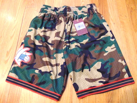 MITCHELL & NESS NBA HWC PHILADELPHIA 76ERS 1997-98 SWINGMAN CAMO SHORTS SIZE S Cover
