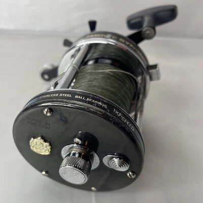 Abu Garcia Ambassadeur 7000C spinning reel With Braid Line ￼ - image 1 of 4