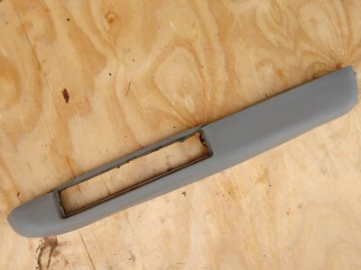 Buick Roadmaster 1994-1996 reposabrazos panel puerta derecho gris 94 95 96 1995 Foto 1 de 4