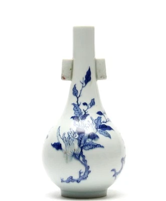 Jarrón chino antiguo bajo esmalte azul y rojo Foto 1 de 4