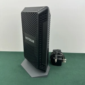 Modem câble haute vitesse NETGEAR CM600 960 MBPS 24x8 canaux collage DOCSIS 3.0 - Photo 1/6