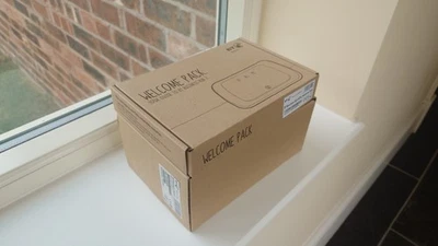 BT Business Hub 3 and Fibre Welcome Pack 064422/064424 - Good condition  - Image 1 of 4