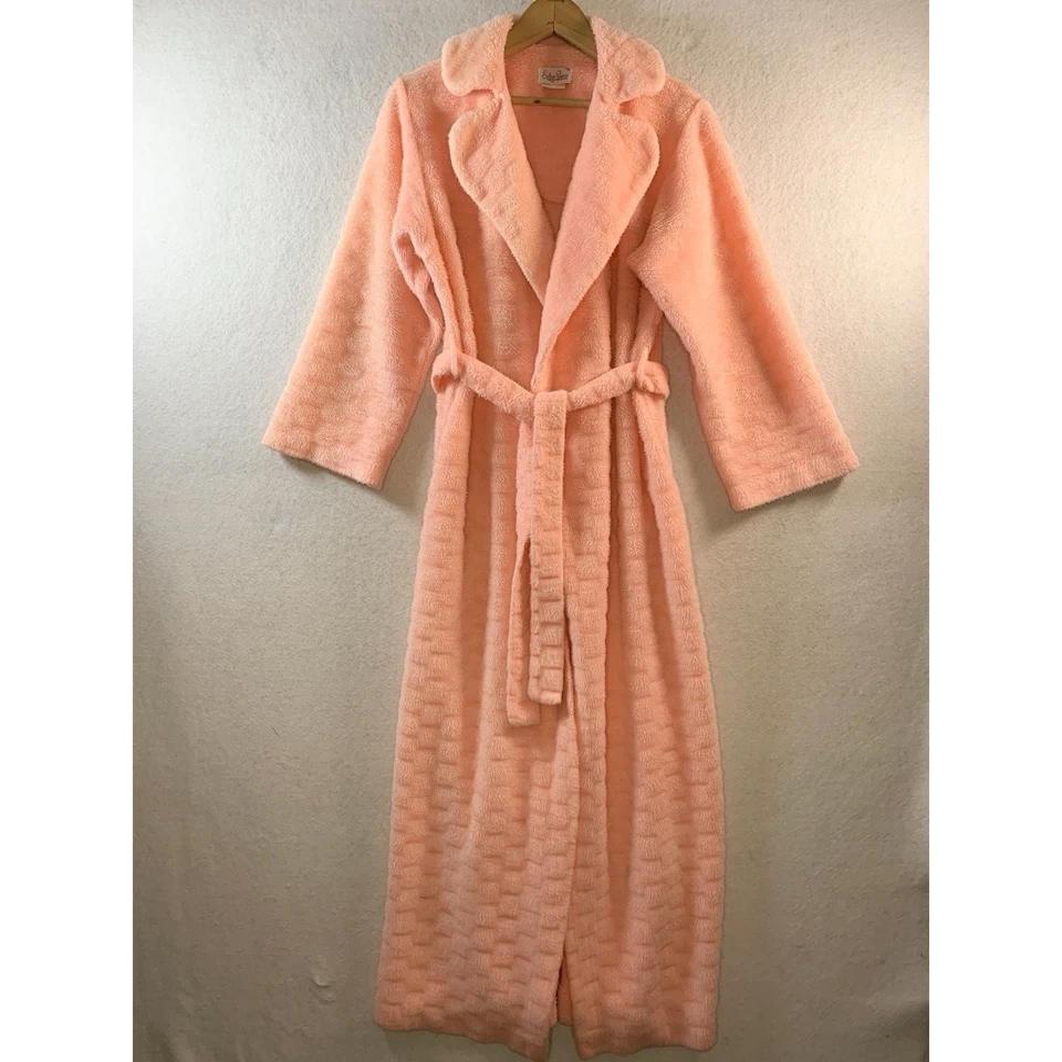 Bata vintage años 60 70 Evelyn Pearson tejido de canasta S/M rosa felpa tocador salón Foto 1 de 4