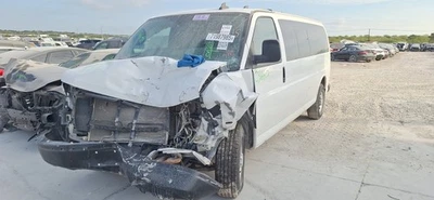 2020 Chevrolet Express 3500 Van Transmission OEM 72K Miles - LKQ437056431 - Image 1 of 4