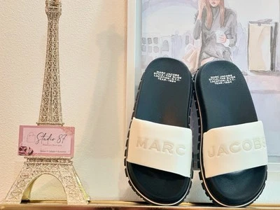 Marc Jacobs sandals Women 9us  - Image 1 of 3