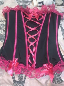 Torrid Bustier Lace size 0 Hot Pink Black Boned Corset Satin Bows Ruffles NWOT - Picture 1 of 6