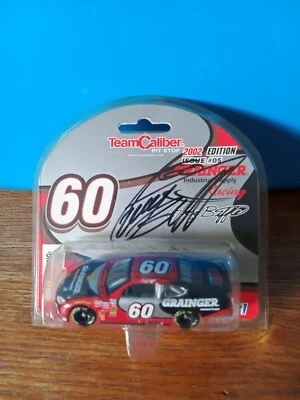 Командный калибр NASCAR 2002 с автографом Грега Биффла No60 Grainger 1:64 - Изображение 1 из 4