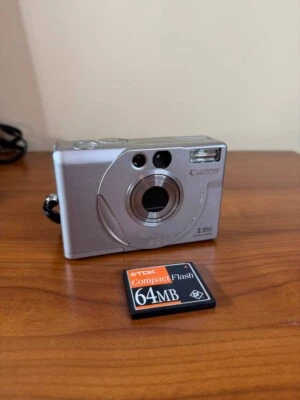 Canon Power Shot S10 Fotocamera Digitale Compatta 2.1MP Funzionante - Immagine 1 di 4