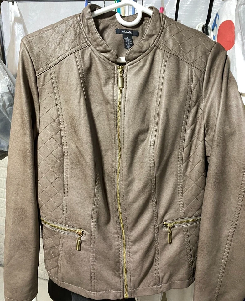 Женская куртка Alfani RN 94393 средний размер - Изображение 1 из 4