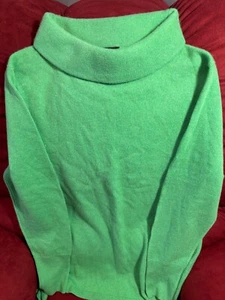 TALBOTS Green Pure Cashmere Sweater, Modified T-Neck, PS - Picture 1 of 3