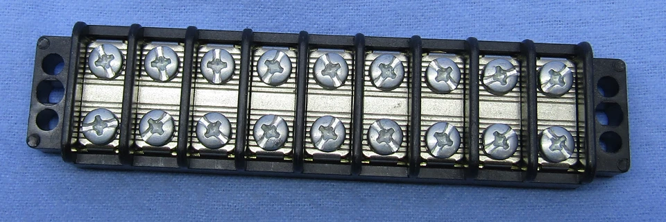 Philmore 13-1509 9 Position Dual Row Terminal Block Barrier Strip ~ 30A @ 300V - Image 1 of 1