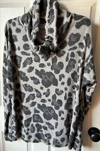 Marc New York Performance Gray Animal Prnt Cowl Neck LongSleeved Tunic Top, XL - Picture 1 of 17