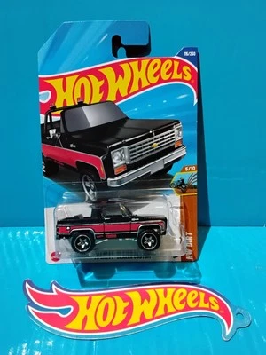 2025 HOT WHEELS NEW MODEL 75 CHEVY BLAZER CUSTOM #115 BLACK HW DIRT SUV 4WD 4x4 - Image 1 of 4