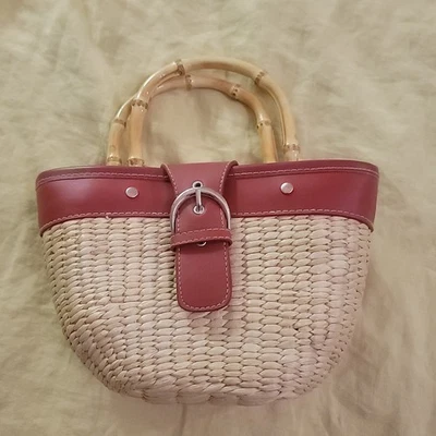 Monedero de paja vintage Y2K Magid con asas de bambú Foto 1 de 4