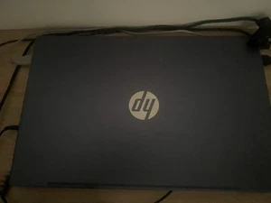 HP Laptop - Picture 1 of 2