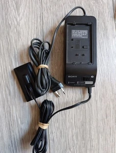 Genuine SONY AC-V16 AC Power Adaptor HandyCam Camcorder Battery Charger - TESTED - Picture 1 of 5