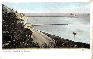 THE PIER BERWICK UPON TWEED NORTHUMBERLAND POSTCARD c1900'S WR&S RELIABLE SERIES - Picture 1 of 2