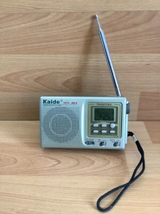 Vintage Kaide FM/MW/SW1-7 Digital 9 Band Radio - Picture 1 of 7