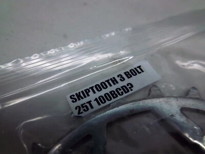 Vintage NOS 25T front chainring Cruiser/ Track early steel 3 bolt 99mm CTC holes - Image 1 of 4