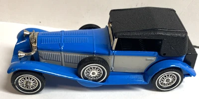 MATCHBOX LESNEY MODELS OF YESTERYEAR Y16 BLUE MERCEDES BENZ 1972 - Image 1 of 4