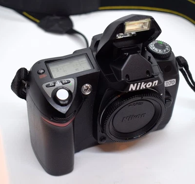 Nikon D70 6.1MP Digital SLR Camera Body - Great Condition - 7.7k Shutter Count. - Image 1 of 4