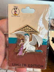 Prendedor DEC Disney Hércules - Megara y Pegaso - Imagen 1 de 1