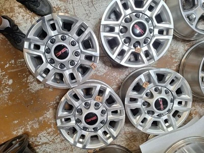 Chevy Silverado/Sierra 2500 3500 2020-2025, juego de 4 llantas de fábrica OEM de 17" Foto 1 de 4