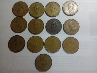 un peso Juan Pablo Duarte Tres1991,Seis 1992,Tres1993, Una 1997 Un Peso  R.D - Image 1 of 2