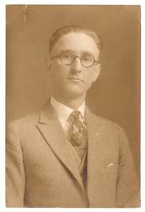 1923 Studio Portrait Foto Kyle D.Ginger 10110 Monica Ave Detroit Antik - Bild 1 von 2