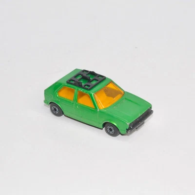 Caja de cerillas Lesney Superfast 1976 vintage n.º 7 VW Golf verde hecho en Inglaterra Foto 1 de 4