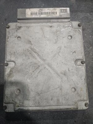 Módulo de control electrónico 1S4F-12A650-AUB ECM de 4 cilindros M/T compatible con 02 COUGAR 2221 Foto 1 de 3