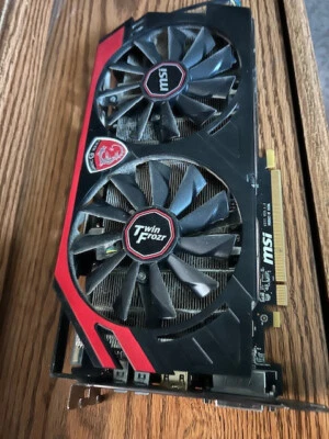 Juegos MSI R9 280 Foto 1 de 2