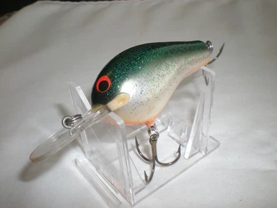 Vintage Bagley Diving B2 Lure - Eel Green ORG Belly - Excellent Cond. - Image 1 of 4