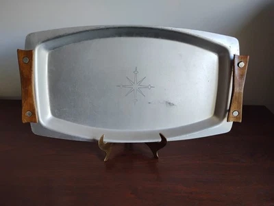 Bandeja de servir de aluminio Starburst atómica satélite medallón MCM Mirro de colección años 50 Foto 1 de 4