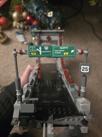 ***INCOMPLETE*** LEGO Marvel: Spider-Man: Web Warriors Ultimate Bridge Battle