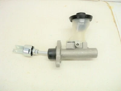Clutch Master Cylinder 3141035260 For Toyota 4Runner Pickup From AC Delco - Image 1 of 2