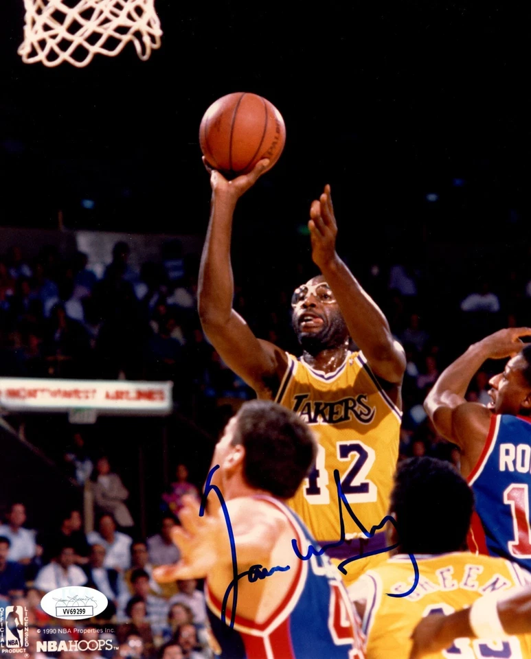 JAMES WORTHY Signed Autographed 8x10 Photo with JSA COA Lakers HOF - Image 1 of 1