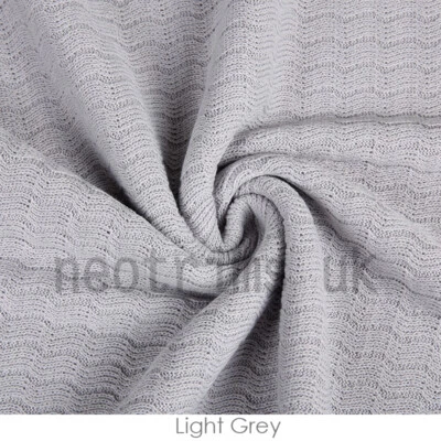 Tecido de malha de jersey de malha canelada, padrão de textura Chevron, material em ziguezague. Neotrims - Imagem 1 de 4