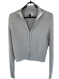 Cárdigan Dividido H&M Gris Acanalado Dos Vías Cremallera Frontal Corto Cuello Alto Talla L Usado en Excelente Condición - Imagen 1 de 6