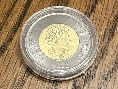 2022 Canadian $2 Black Ring Toonie (Queen Elizabeth II) - IN CAPSULE Cover