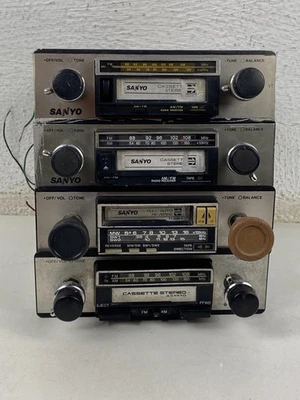 Vintage Sanyo FT-200F-2 / FT-222H-2 Stereo Car AM/FM Radio Cassette Japan Lot 4 - Image 1 of 4