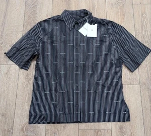 $920 Mens GIVENCHY Boxy Fit Striped Logo SS Button Up Shirt Black 38 US 15 - Picture 1 of 9