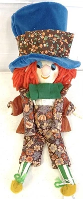 NICE Vintage The Toy Works Alice In Wonderland Mad Hatter Plush Bean Toy - Image 1 of 3