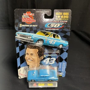 1999 Racing Champions Petty 50th Anniversary Issue 1965 - Picture 1 of 7