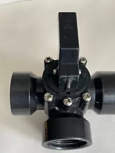 Valvola deviatrice a 3 vie, da 1 1/2" a 2" femmina filettata in PVC colore nero - Foto 1 di 6