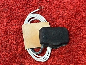 GRIMES 28 VOLT RED INSTRUMENT PANEL LIGHT P/N A-4863 - Imagen 1 de 5