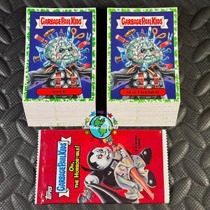 GARBAGE PAIL KIDS OH, THE HORROR-IBLE! SET COMPLETO 200 CARTE VERDE 2018 + INVOLUCRO! - Foto 1 di 1