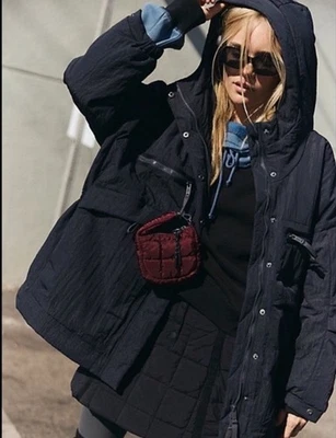 Chaqueta acolchada de carbón FP Movement by Free People talla XS/S Foto 1 de 4