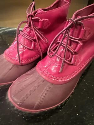Sorel Girls Out N About 踝雨鸭靴,尺寸 US 5/EURO 37 热粉色 — 第 1/4 张图片